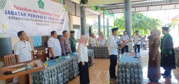 Bersama Bati Tuud Danramil 0816/05 Tulangan Kapten Inf Moh. Said Hadiri Pelantikan Kepala Dusun