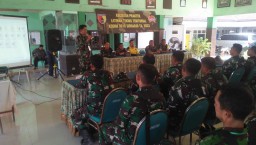 Peninjauan Tim Dalwaslat Dari Korem 084/BJ Dalam Rangka Latnister Kodim 0816/Sidoarjo Di Desa Tlasih,