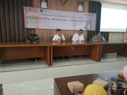 Jalin Silaturahmi Lintas Sektor Bati Tuud Koramil 0816/11 Tarik Hadiri Rapat Koordinasi Lintas Sektor Kesehatan di Aula Kec. Tarik