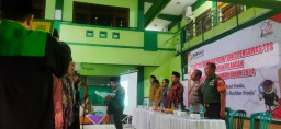Mewakili Danramil Babinsa 05/Tulangan Hadiri Undangan Panwascam Tulangan Gelar Pelantikan Dan Bimtek Pengawas TPS