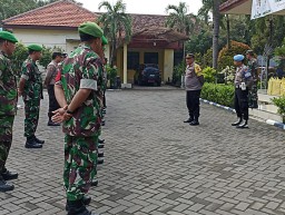 Koramil 0816/05 Apel & Pengamanan Rapat Pleno Rekapitulasi Perhitungan Perolehan Suara Di Tingkat Kecamatan Tulangan Pada Pemilihan Umum Tahun 2024