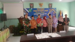 Danramil 0816/08Jabon Hadiri Pisah Kenal Kepala SMPN 1 Jabon