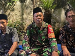 Momentum Idul Fitri, Peltu Lukman Babinsa 0816/05 Melaksanakan Halal Bihalal Didesa Binaannya