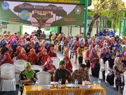 Babinsa Desa Gelang Hadiri Undangan Kegiatan Halal Bihalal PGRI Cabang Kecamatan Tulangan