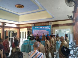 Pelantikan dan Mutasi Jabatan Perangkat Desa Kedungcangkring, Langkah Menuju Peningkatan Kinerja dan Pelayanan