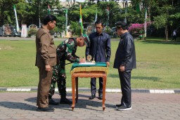 TNI dan Masyarakat Bersatu, Membangun Desa Bersama dalam TMMD ke-120 Tahun 2024 Kodim 0816/Sidoarjo