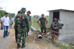 Air Sebagai Sumber Kehidupan, Satgas TMMD ke-120 Kodim 0816/Sidoarjo Bor Sumur Untuk Pertanian di Desa Penambangan