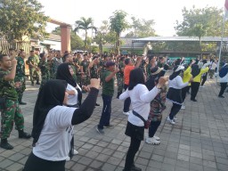 Semangat Gotong Royong dan Kesejahteraan, Kegiatan Senam Bersama di Desa Penambangan Sidoarjo