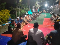 Babinsa Koramil 0816/01 Sidoarjo beserta tiga Pilar melaksanakan Yasin dan Tahlil diwarga binaan.
