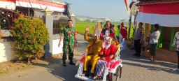 Babinsa Koramil Balongbendo Hadiri Karnaval Budaya Desa Waruberon, Semarakkan Peringatan HUT ke-79 RI