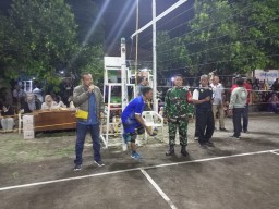 Danramil & Babinsa Tulangan Monitoring Final Lomba Turnamen Bola Voly Dalam Rangka Hut RI Ke 79 di Desa Binaan