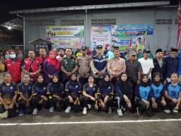 Dukung Kegiatan Olahraga, Danramil & Babinsa Koramil 0816/05 Tulangan Hadiri Undangan Open Turnamen Bola Volly Camat Cup 2024