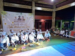 Gebyar Maulid Nabi Muhammad SAW di Desa Candinegoro Berlangsung Meriah
