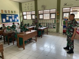 Kolaborasi Inspiratif Babinsa dan SDN Kenongo 2 Tulangan, Mengenalkan Metode Matematika Gasing untuk Masa Depan Gemilang