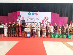 Dandim 0816/Sidoarjo Bersama Ibu Hadiri Peringatan Hari Ibu ke-96 di Pendopo Delta Wibawa