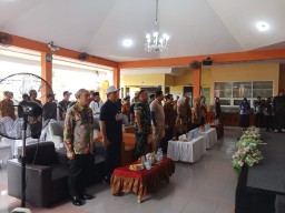 Wakil Menteri Komunikasi dan Digital RI Kunjungi Desa Tambak Kalisogo, Dukung Pembangunan Desa Digital di Sidoarjo"
