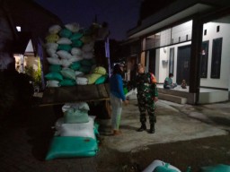 TNI dan Bulog Serap Gabah Petani Pademonegoro, Ketahanan Pangan Kian Kuat
