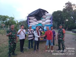 Sinergi TNI dan Rakyat, Pelda Danu Dampingi Panen Raya Poktan Anugrah
