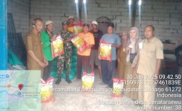 Babinsa Penatarsewu Dampingi Pendistribusian Bantuan Benih Padi Demi Kemandirian Pangan
