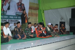 Tabligh Akbar Rabu Pahing di Terungkulon, Babinsa Koramil Krian Hadir Menyatu dalam Doa dan Kebersamaan