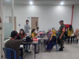 Kodim 0816/Sidoarjo Screening Katarak di RS Brawijaya, 66 Warga Siap Operasi, TNI Hadir Nyata untuk Kesehatan Rakyat