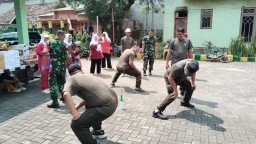 Koramil 0816/10 Balongbendo Rayakan HUT RI ke-80 Bersama Warga Lewat Lomba Tradisional