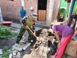 Koramil 0816/02 Candi Dampingi Program RTLH, TNI dan Warga Bergandeng Tangan Wujudkan Hunian Layak di Kecamatan Candi