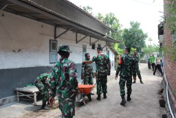 Satgas TMMD ke-126 Kodim 0816/Sidoarjo Kebut Pembangunan Jalan Paving di Desa Kedondong Demi Dorong Kesejahteraan Warga