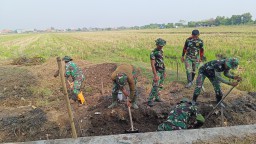 Wujud Kemanunggalan: Satgas TMMD 126 dan Warga Gotong Royong Hadirkan Sumber Air di Desa Kedondong