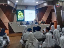 Tumbuhkan Semangat Nasionalisme, Pelda Sutrisno Dorong Generasi Muda SMAN 1 Sidoarjo Jadi Pelopor Positif