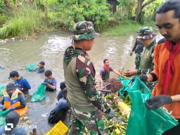 TNI, Pemda, dan Sungai Watch Bersatu Jaga Alam: Bersihkan Sungai Pepe Demi Sidoarjo yang Lebih Lestari