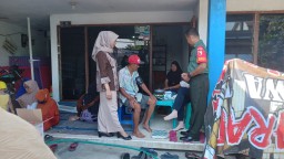 Babinsa Porong Dampingi Posyandu Lansia dan Balita di Kelurahan Gedang