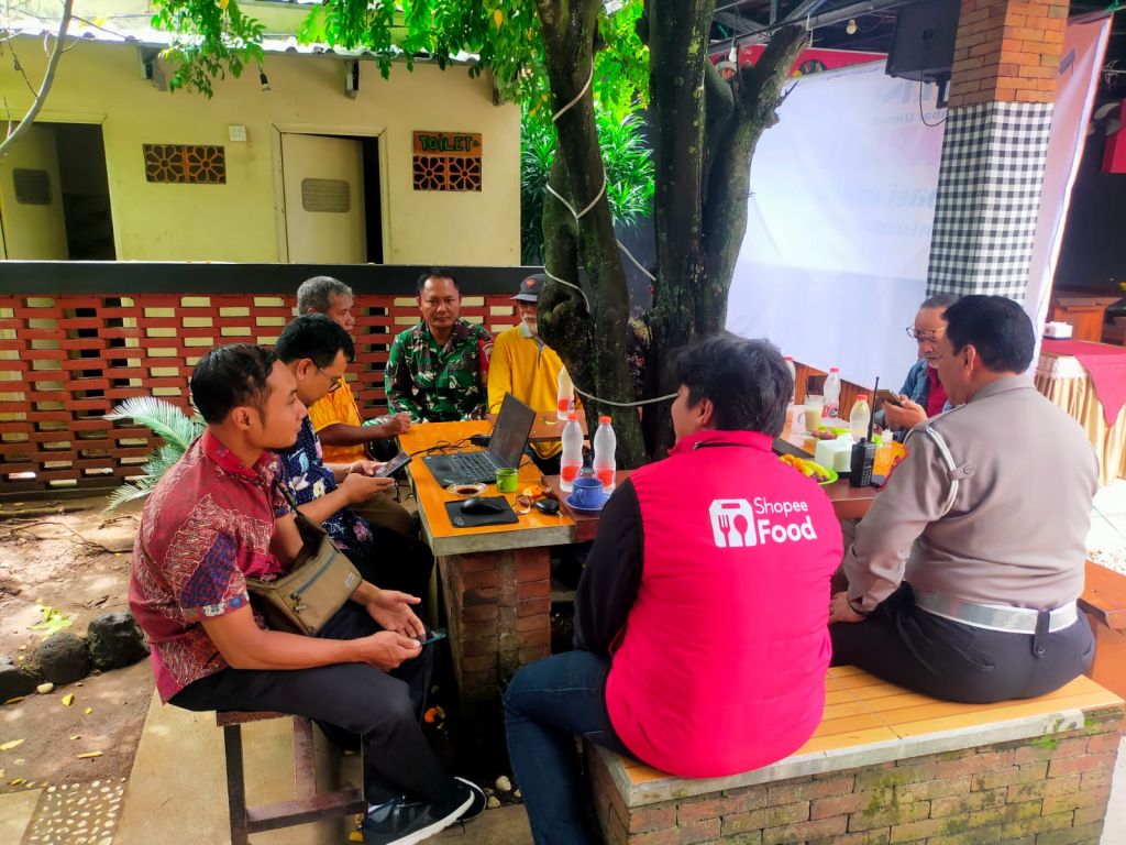 Babinsa Sawocangkring Hadiri HUT ke-20 Media Suara Harapan dan Santunan Anak Yatim