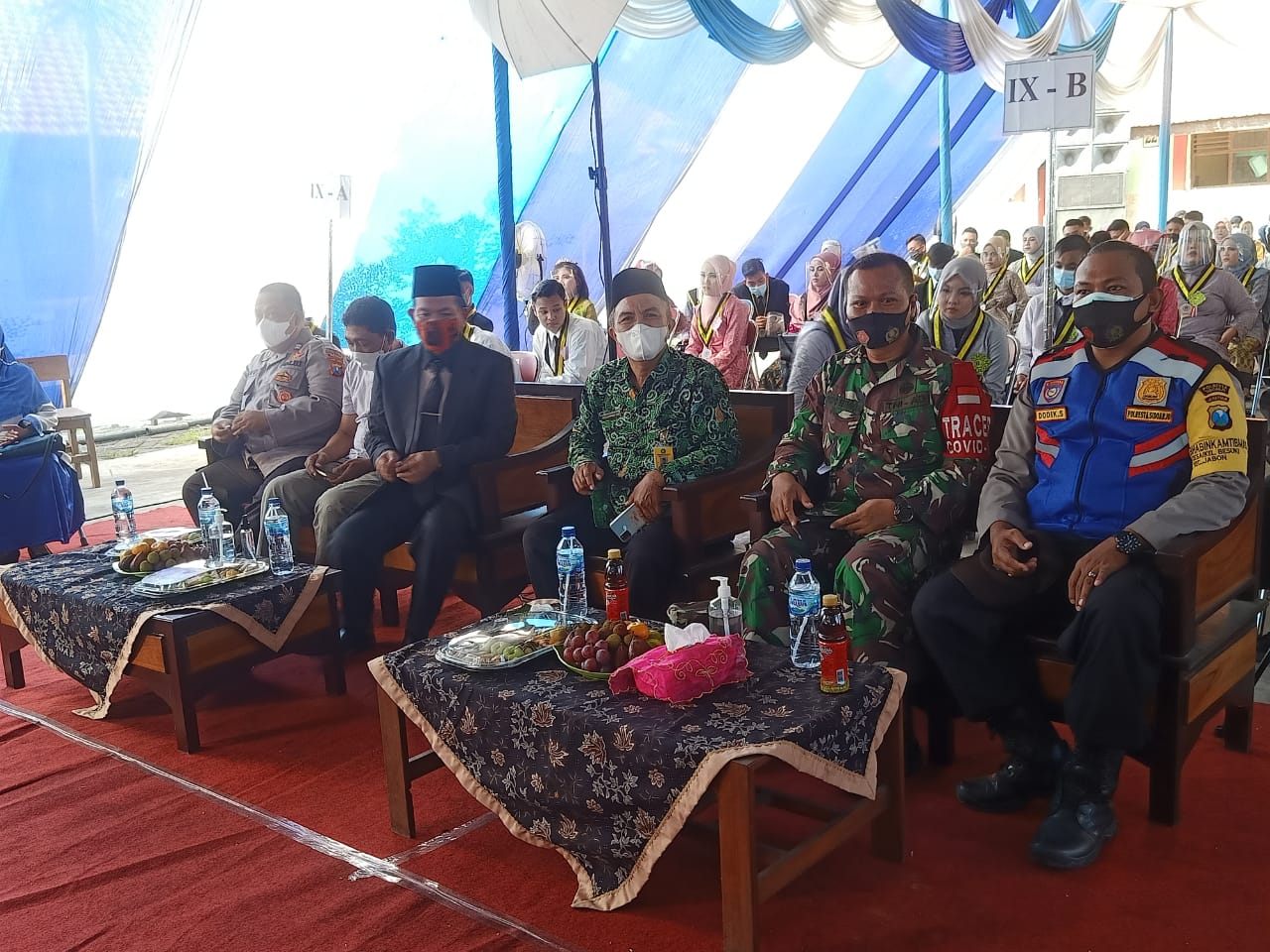Babinsa Jabon Hadiri Purnawidya Serta Penyerahan SKL ke Walimurid