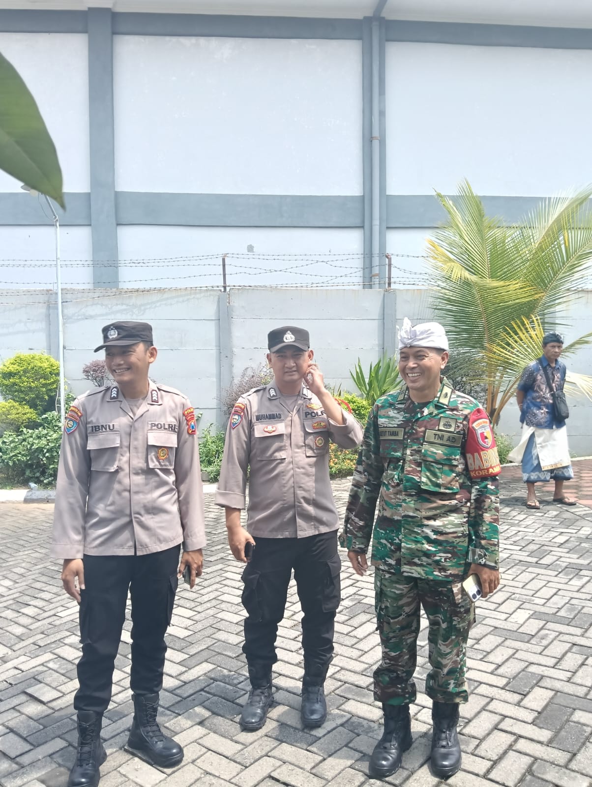 Babinsa Koramil 0816/17 Gedangan Hadiri Tawur Agung Kesanga Sambut Hari Suci Nyepi