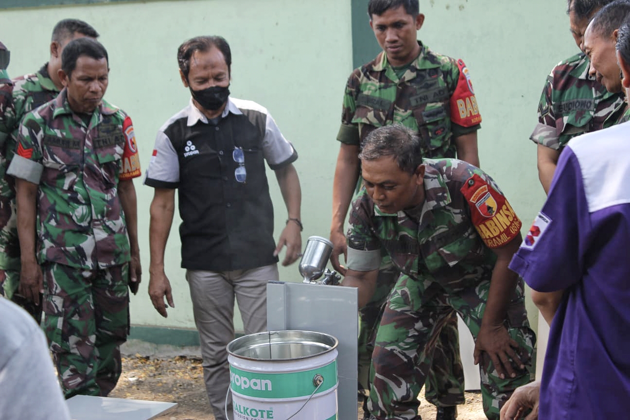 Kodim 0816/Sidoarjo Mengadakan Pelatihan Ketrampilan Pengecatan Kepada Anggota Menjelang Pensiun