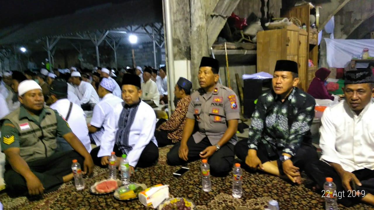Koramil 0816/16 waru hadir dalam haul kyai mas ubaidah waru