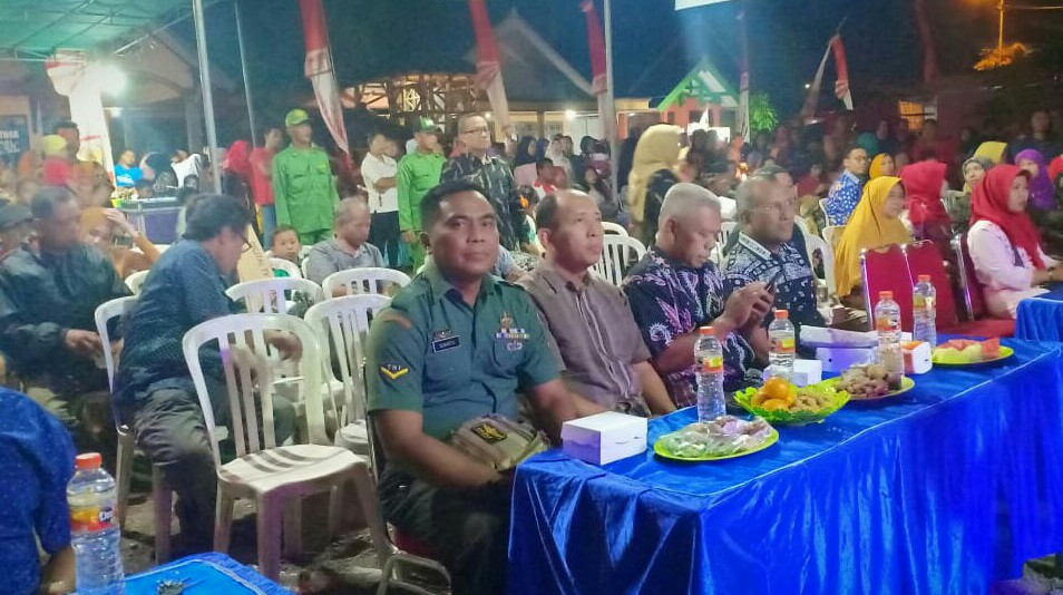 Babinsa Koramil 0816/06 Tanggulangin Hadiri Resepsi HUT RI Ke-74