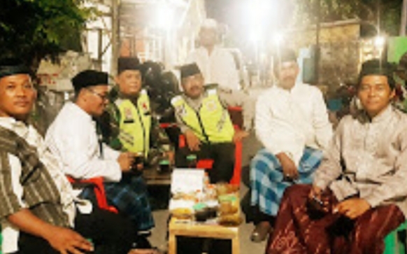 Gebyar pentas seni wayang kulit HUT RI ke 74 Desa Katerungan Krian