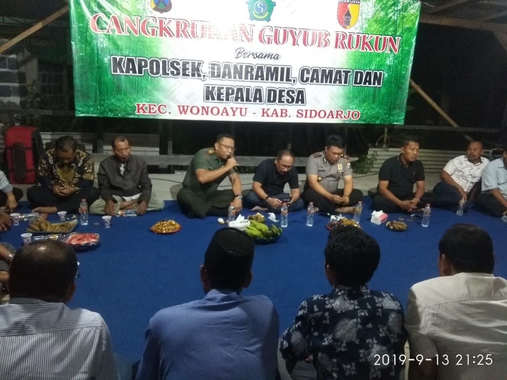 Danramil 0816/13 & Kapolsek Cangkrukan 3 Pilar Bersama Masyarakat