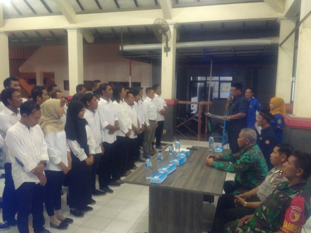 Pengukuhan dan Pelantikan Pengurus Karang Taruna Kelurahan Tambakkemer