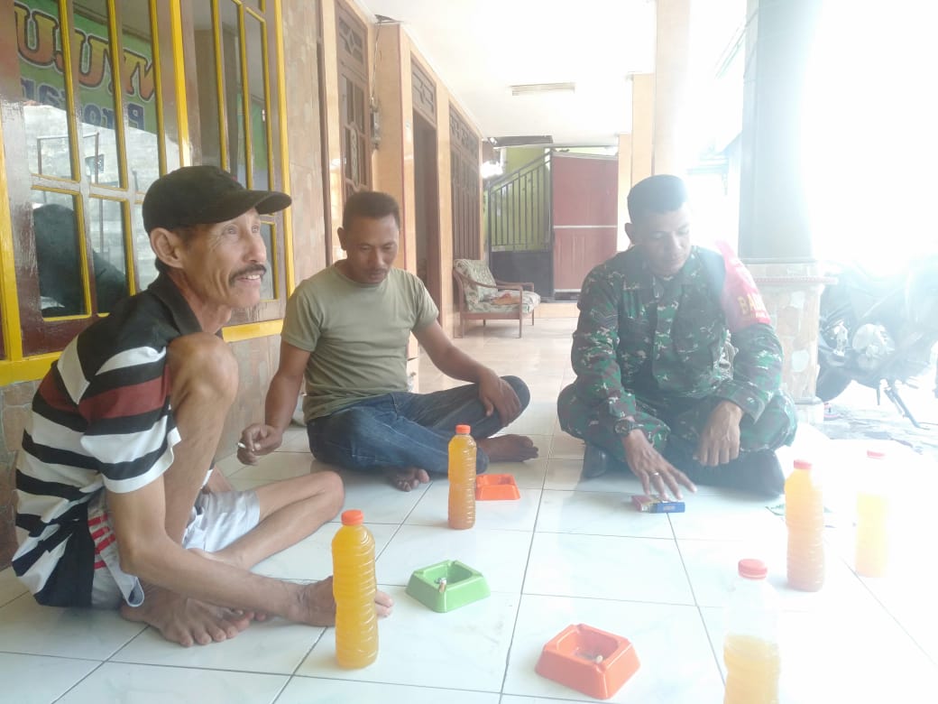 Babinsa Panggreh Sertu Atim Suwito Adakan Komsos dengan Warga Binaan