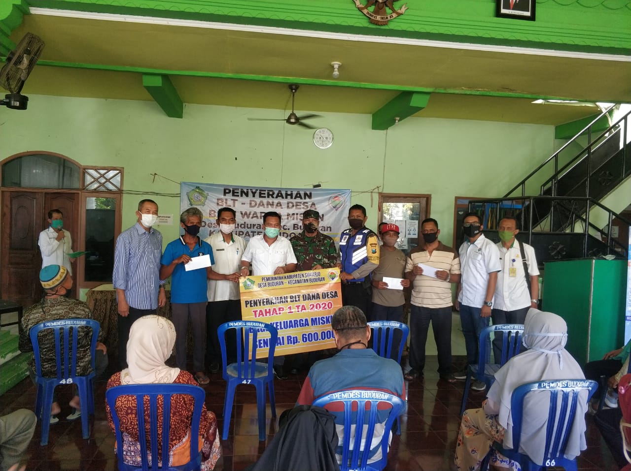 Danramil 0816/03 Buduran menghadiri pembagian BLT - DANA DESA