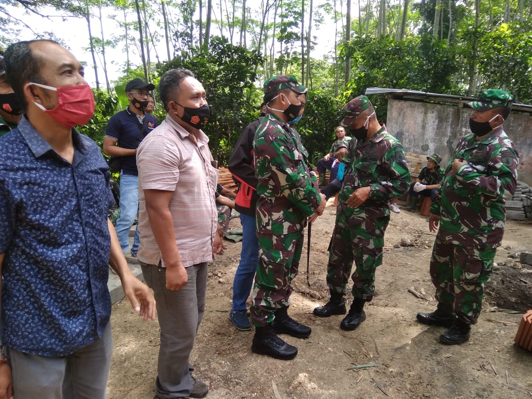 Gotong Royong dan Kebersamaan Kunci Keberhasilan Pengerjaan TMMD