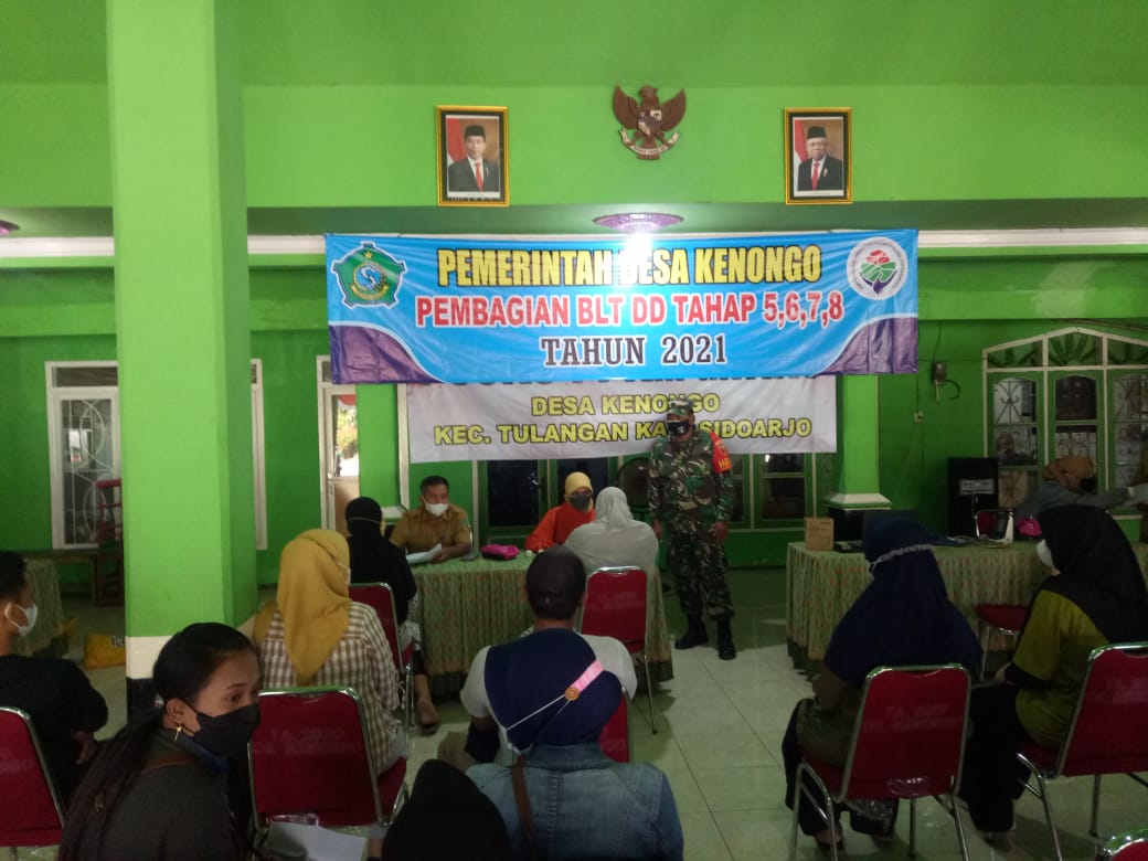 Babinsa Koramil 0816/05 Tulangan Laksanakan Pendampingan Vaksinasi