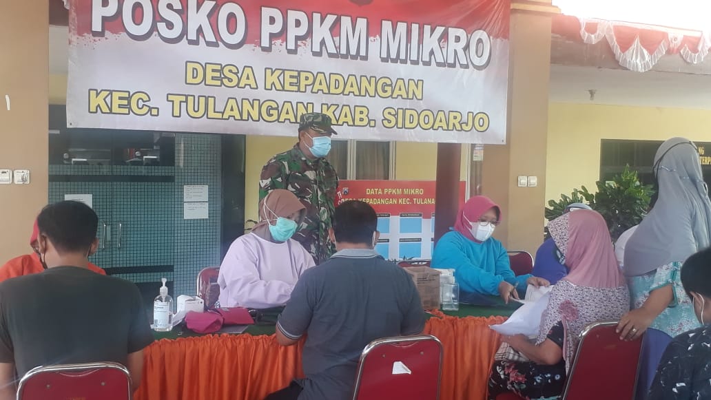 Babinsa Ramil 05 Pantau dan laksanakan Pengamanan Vaksinasi Covid-19