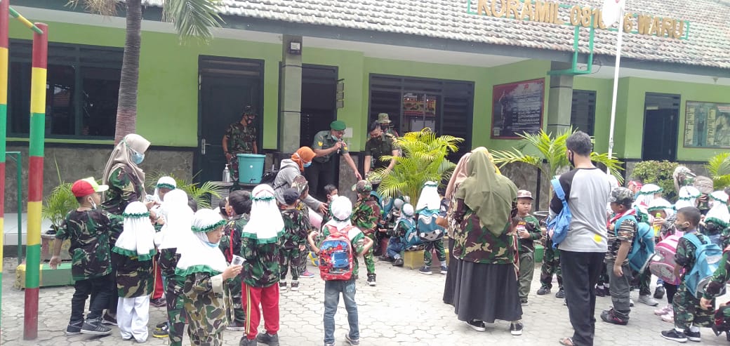 Koramil 16/Waru tanamkan jiwa nasionalisme dan patriotisme usia dini