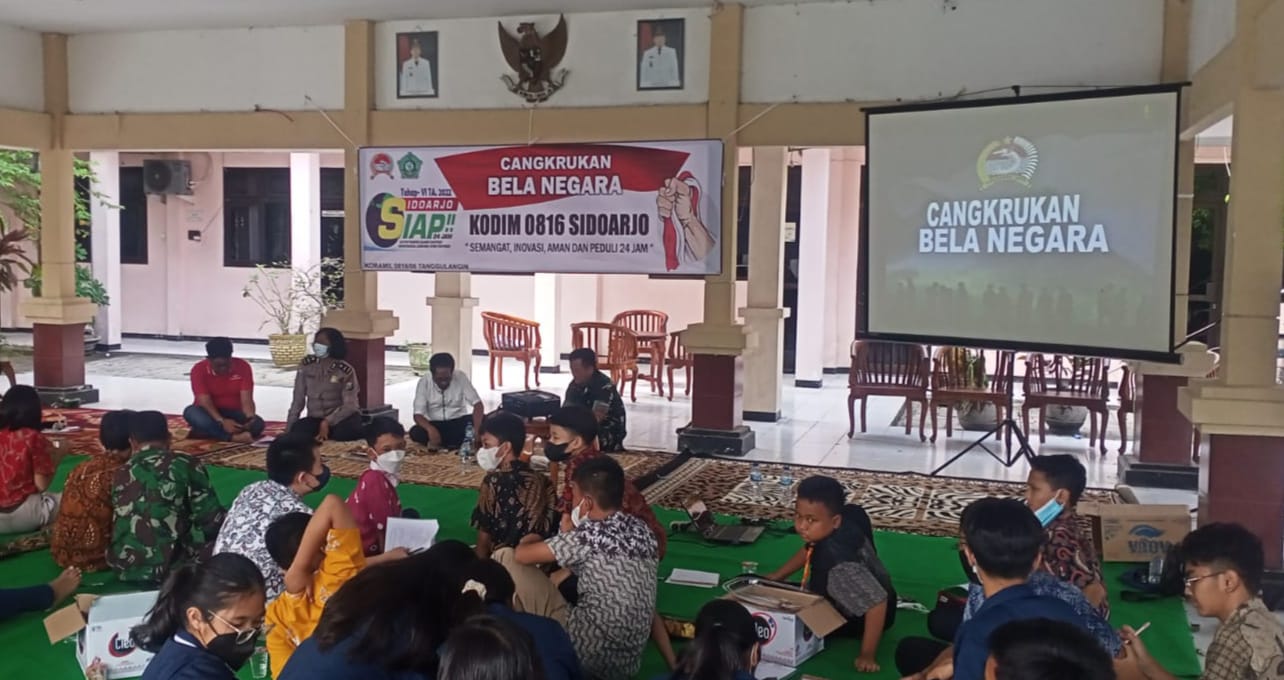 Danramil 0816/06 Tanggulangin Bersama Forkopimka Dan Masyarakat Melaksanakan Giat Cangkruan Bela Negara