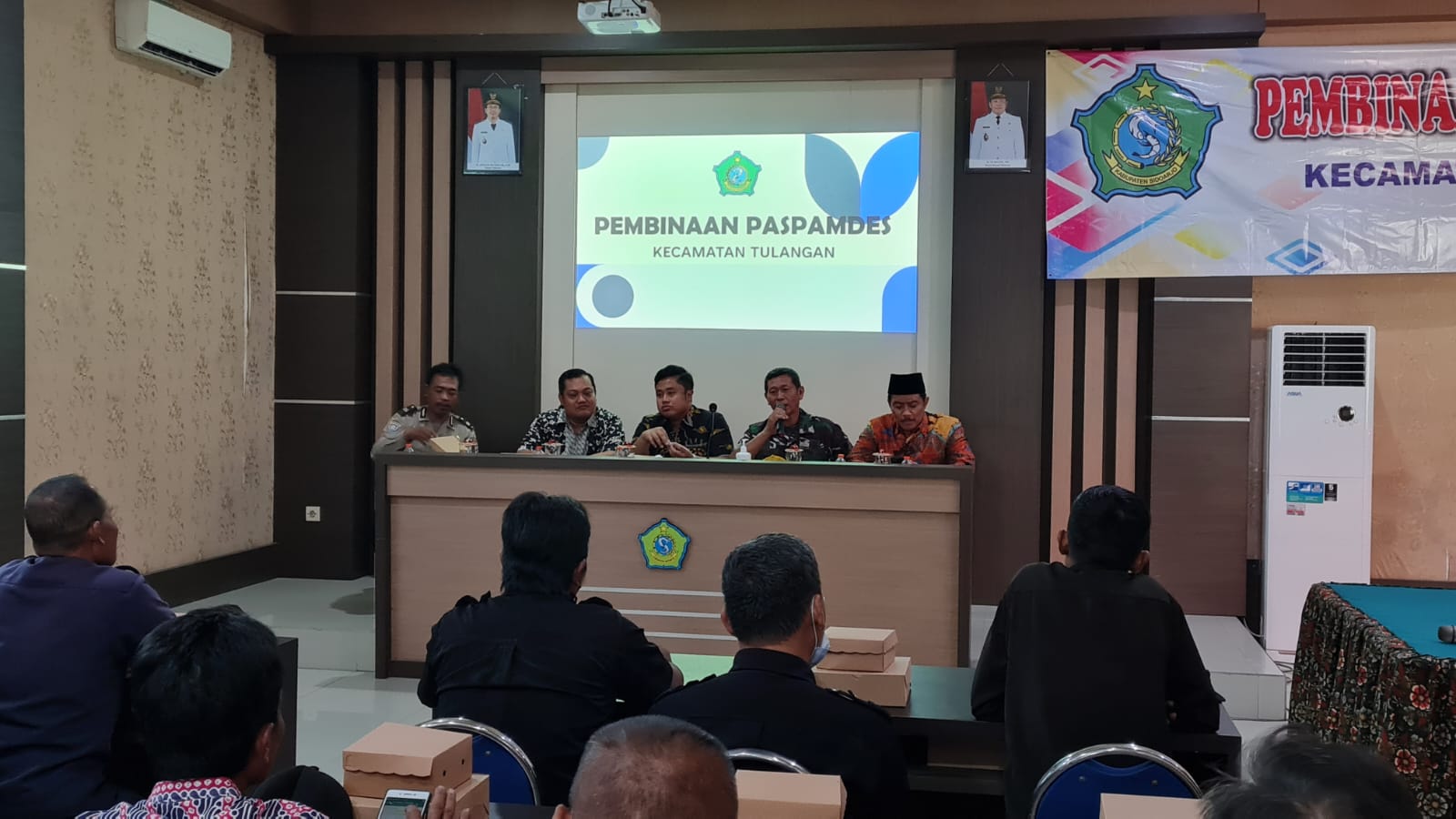 Danramil 0816/05 Kapten Inf Moh. Said Hadiri Acara Pembinaan Pamdes di Kecamatan Tulangan