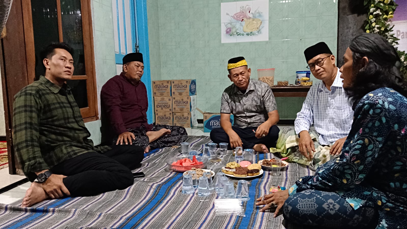 Senasib Sepenanggungan Kapten Inf Moh. Said Beserta Babinsa Baca Tahlil Berikan Doa.
